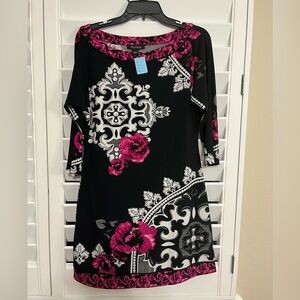 White House Black Market Floral 3/4 Sleeve Sheath Dress